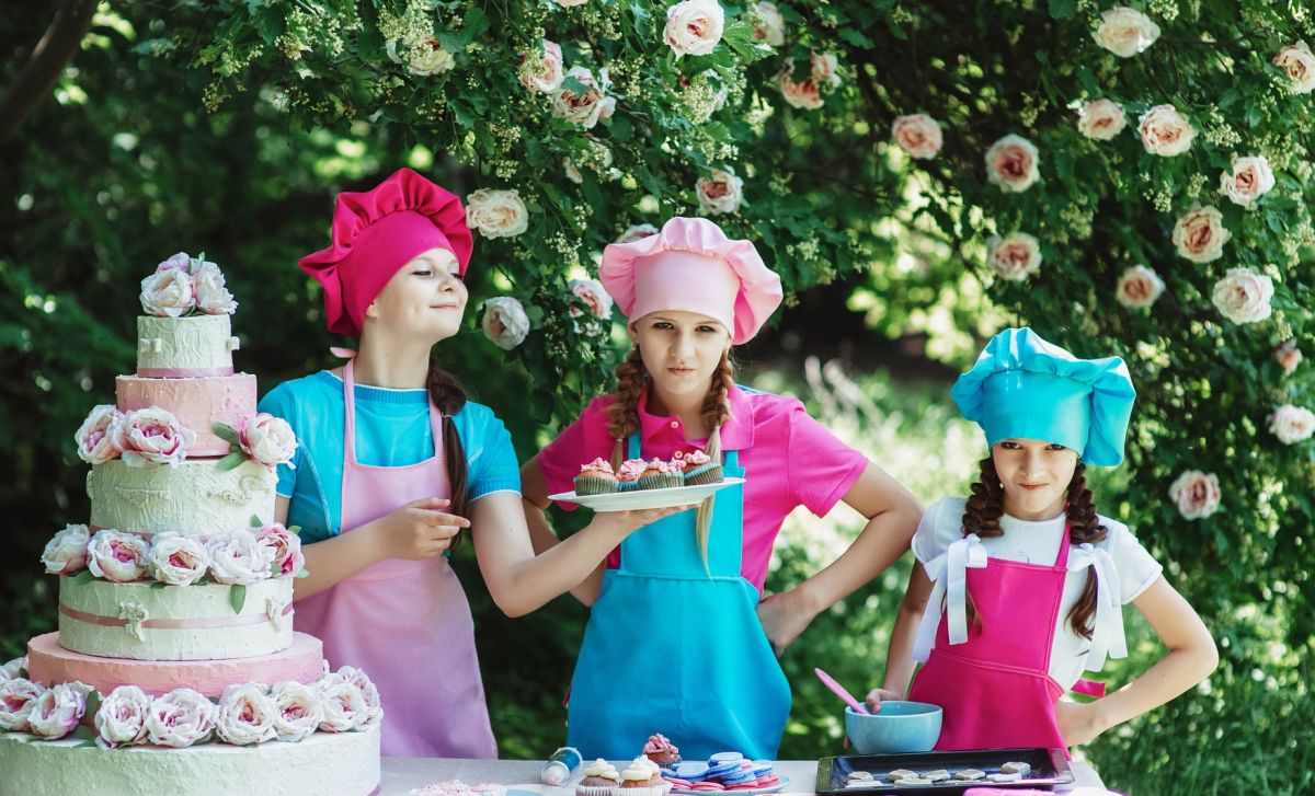 Children in the kitchen
